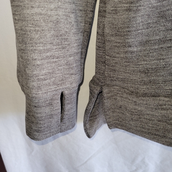 Spyder Gray Women's Size M, T-shirt With Hoodie. Active Wear. - Picture 3 of 8